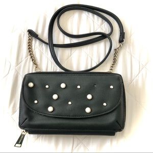 Juicy Couture Black Faux Leather Crossbody Wallet Purse Gold Hardware